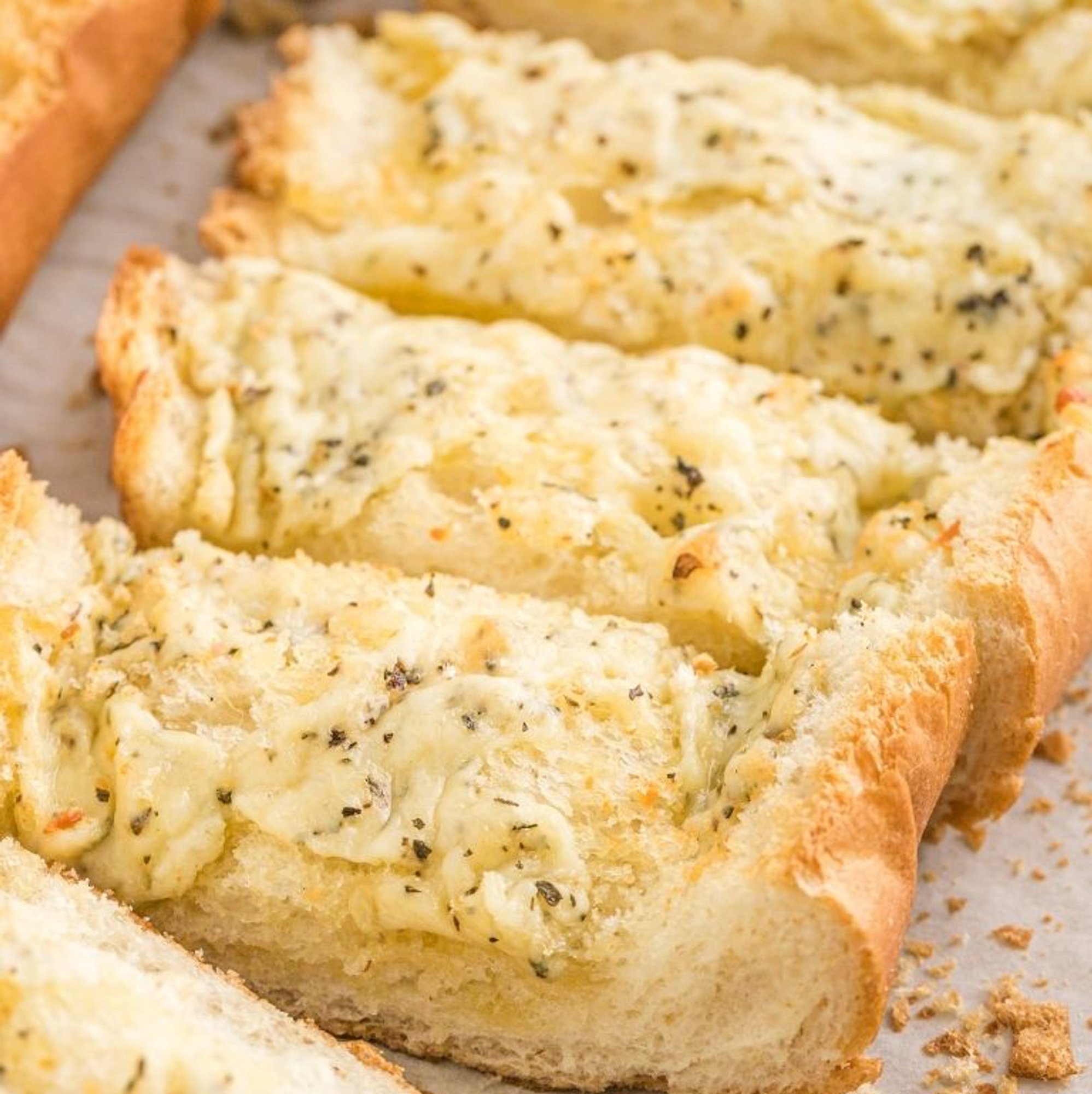 Mozzarella Garlic Bread