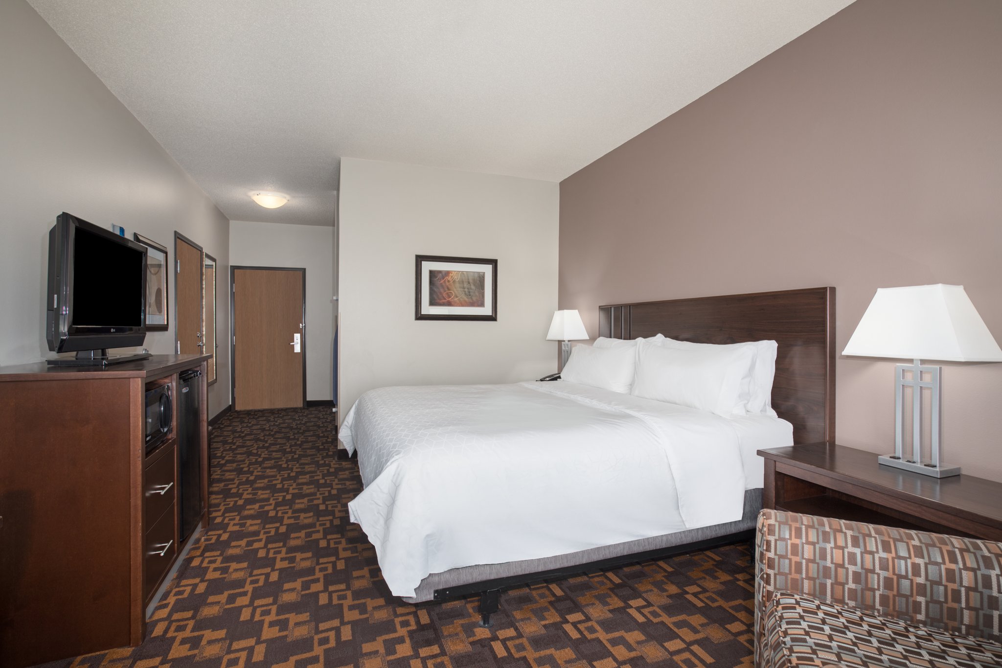Holiday Inn Express & Suites Yankton by IHG Image