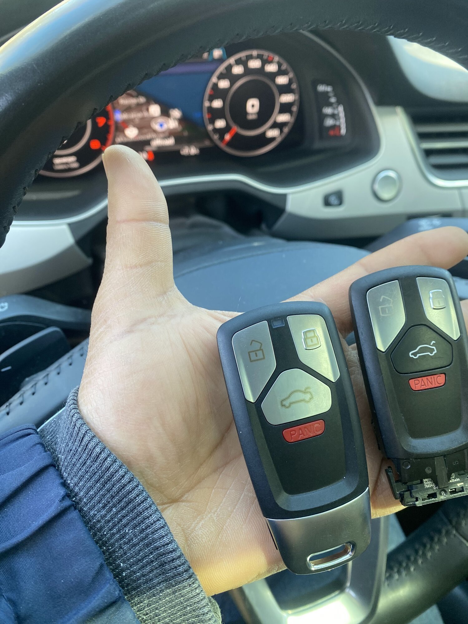 Fob Copy Toronto & Garage Remote - East York -Eglinton-Scarborough - Fob copy - Key fob copy,