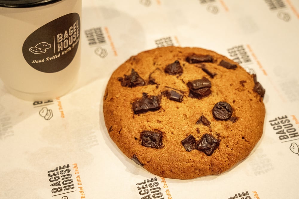 Chocolate Chip Cookie