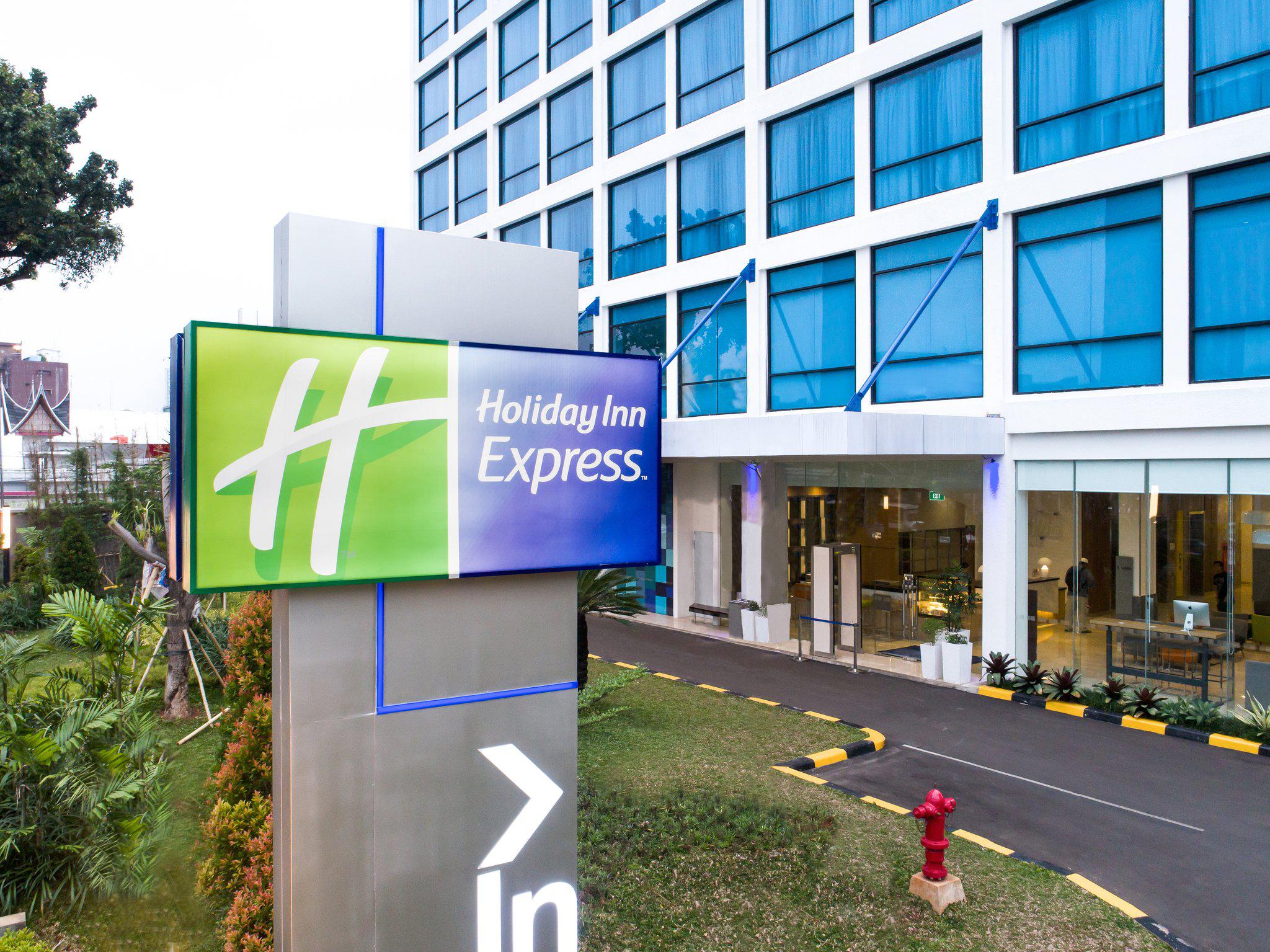 Holiday Inn Express Jakarta Matraman, an IHG Hotel