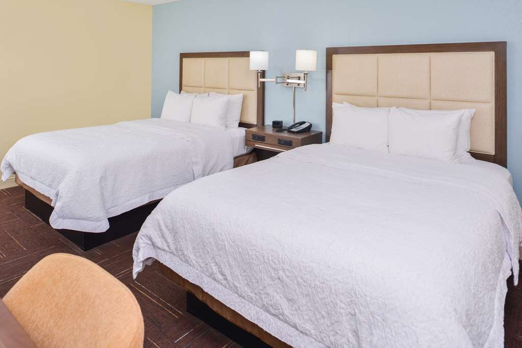 Hampton Inn Vero Beach Image