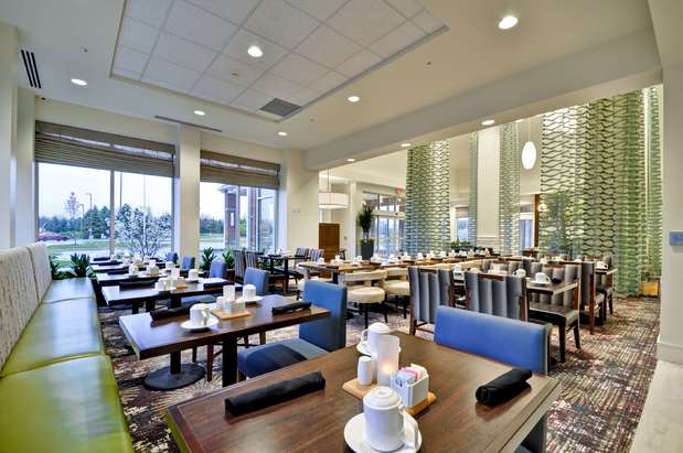 Images Hilton Garden Inn Detroit Troy