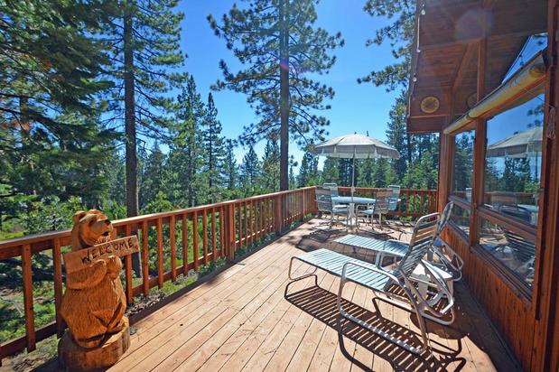 Images Waters of Tahoe Vacation Properties