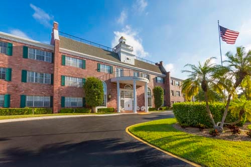 Independence Hall - A Marrinson Senior Care Residence Photo