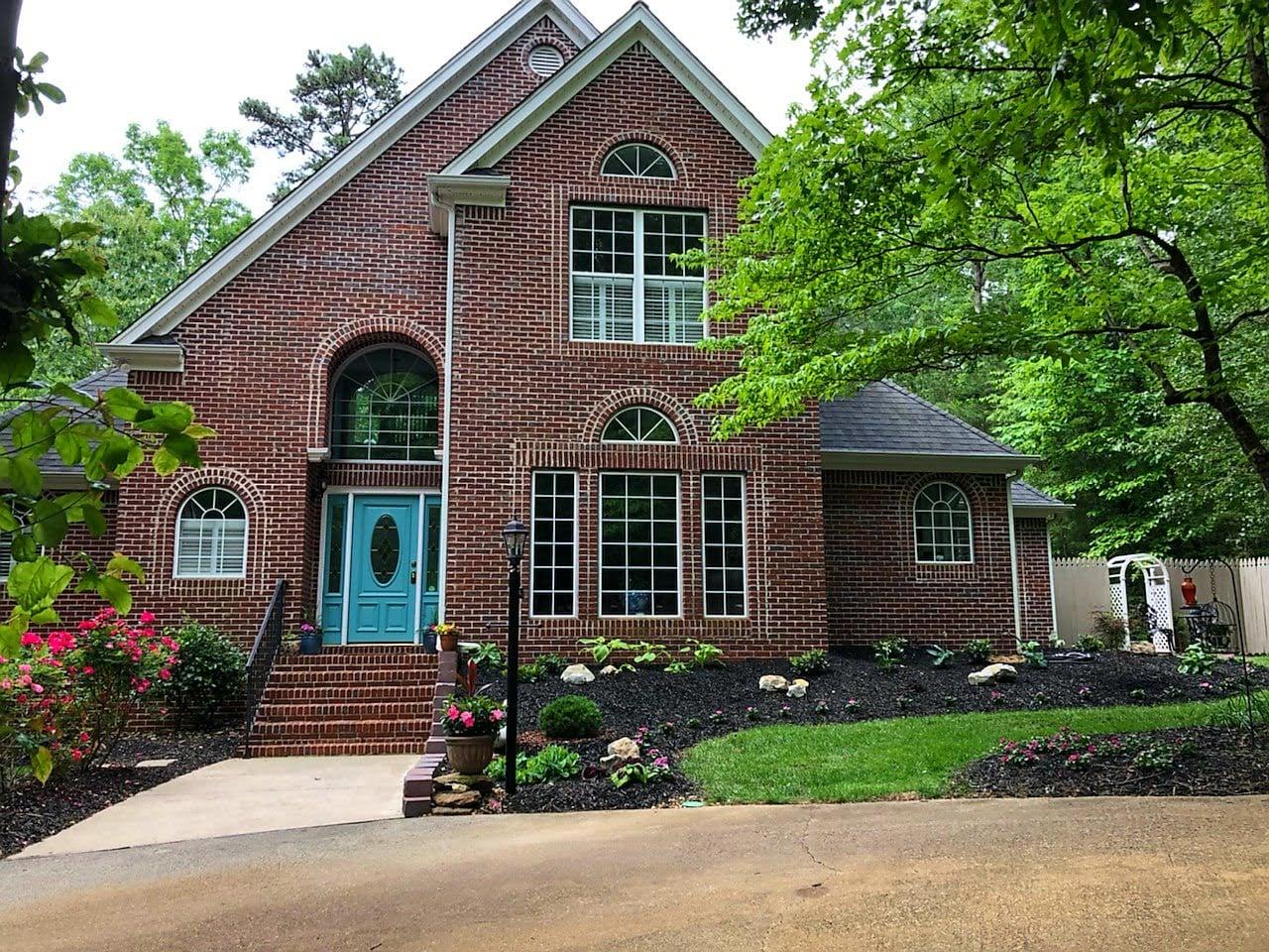 Chattanooga Landscaping Pros Image