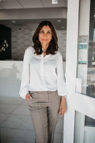 Dr. Ellie Zarnegar