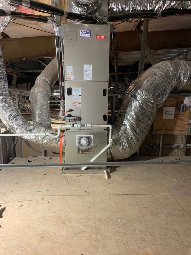 Fynaut & Johnson Inc Image