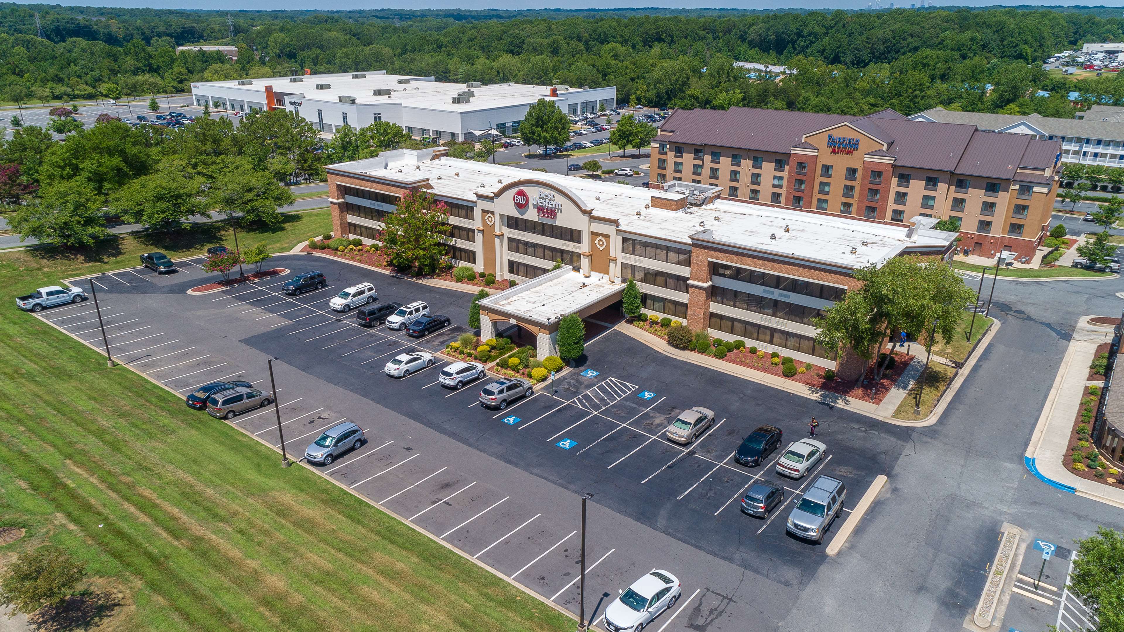 Best Western Plus Charlotte/Matthews Hotel Photo