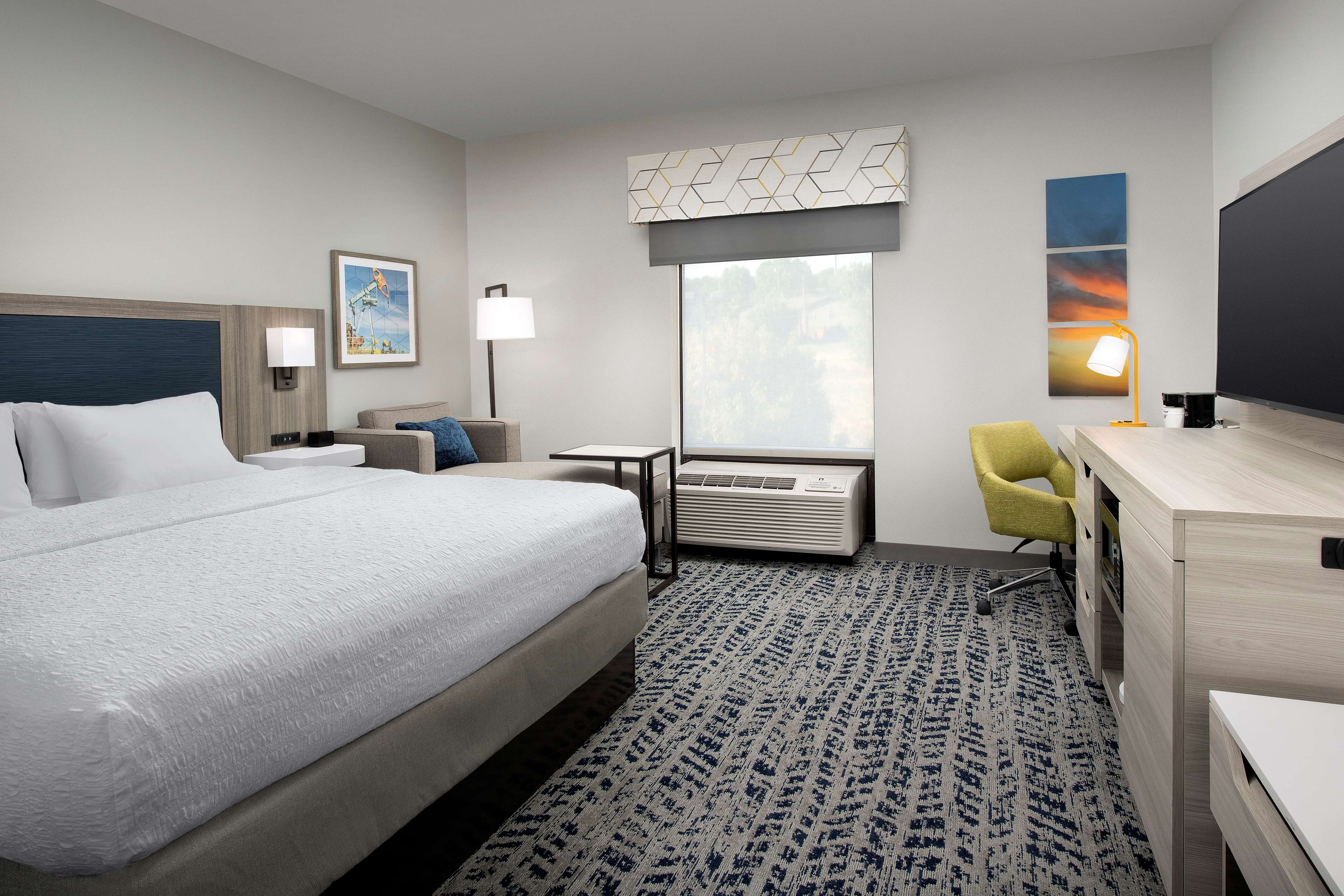 Guest room