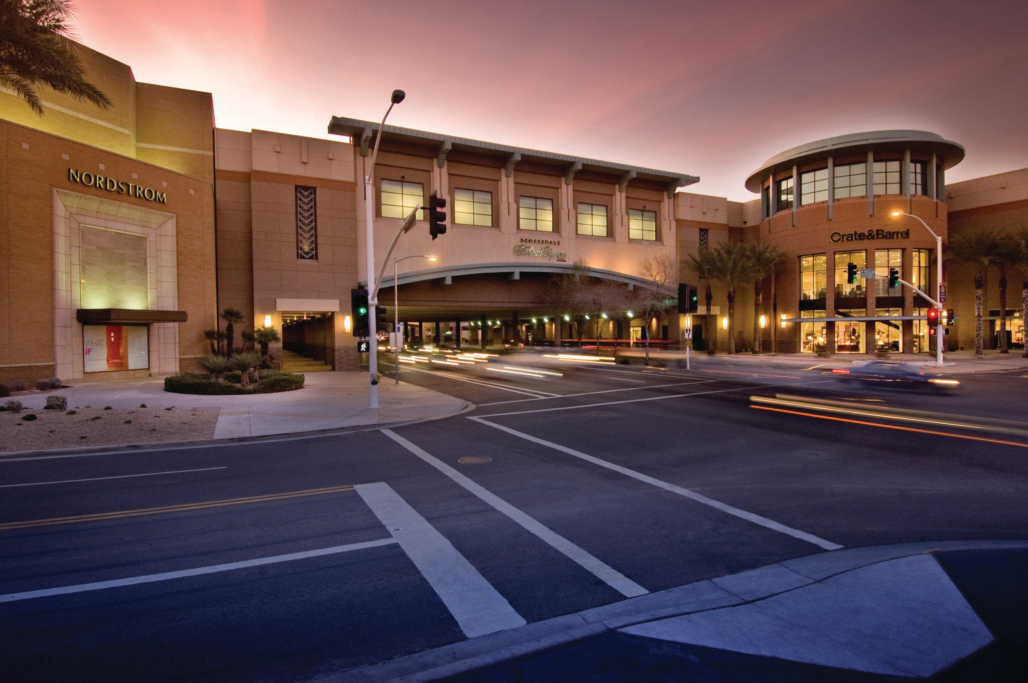 Holiday Inn Express & Suites Scottsdale - Old Town Photo