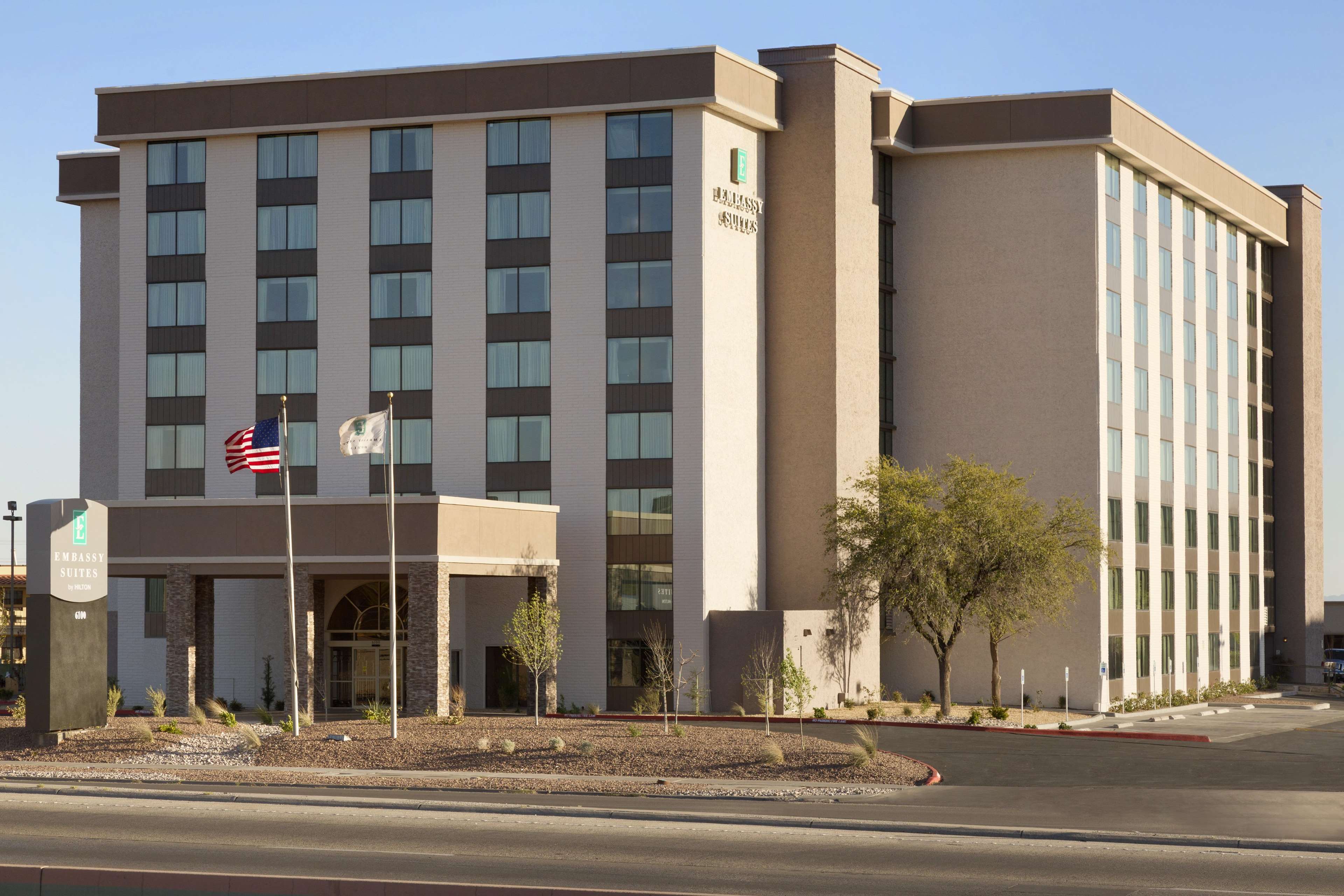 Embassy Suites by Hilton El Paso Photo