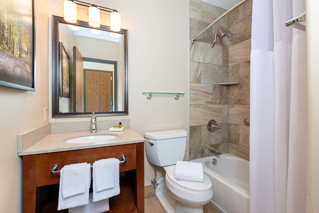 Best Western Plus Waterbury - Stowe Image