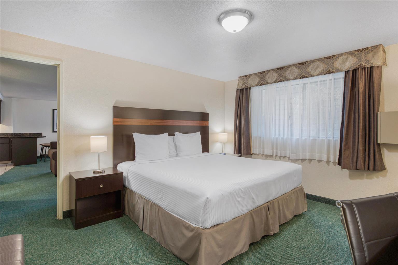 Best Western Alderwood Image