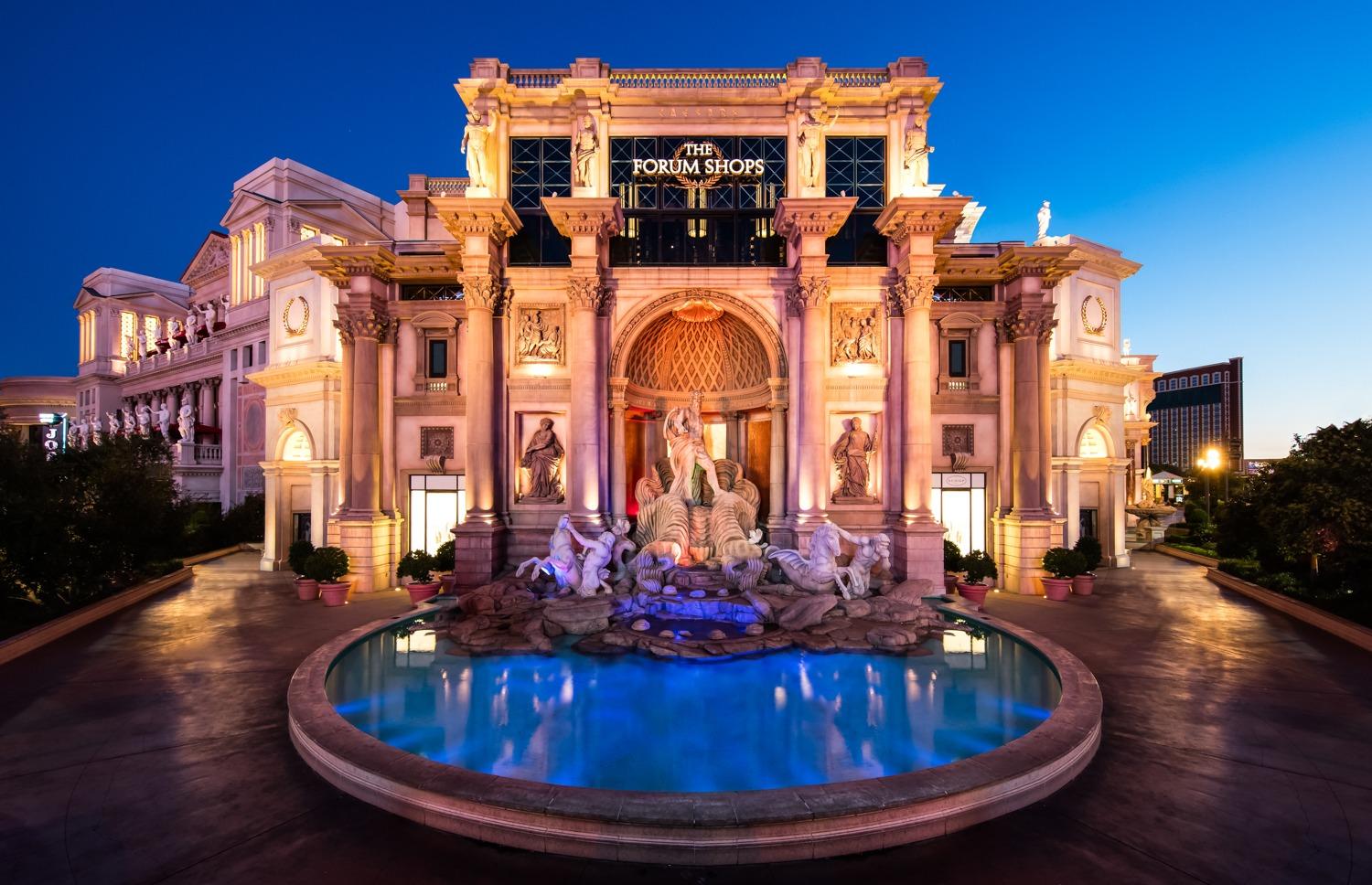 Louis Vuitton Las Vegas Caesars Forum, 3500 Las Vegas Boulevard South,  Space #B-15, Las Vegas, NV, Clothing Retail - MapQuest