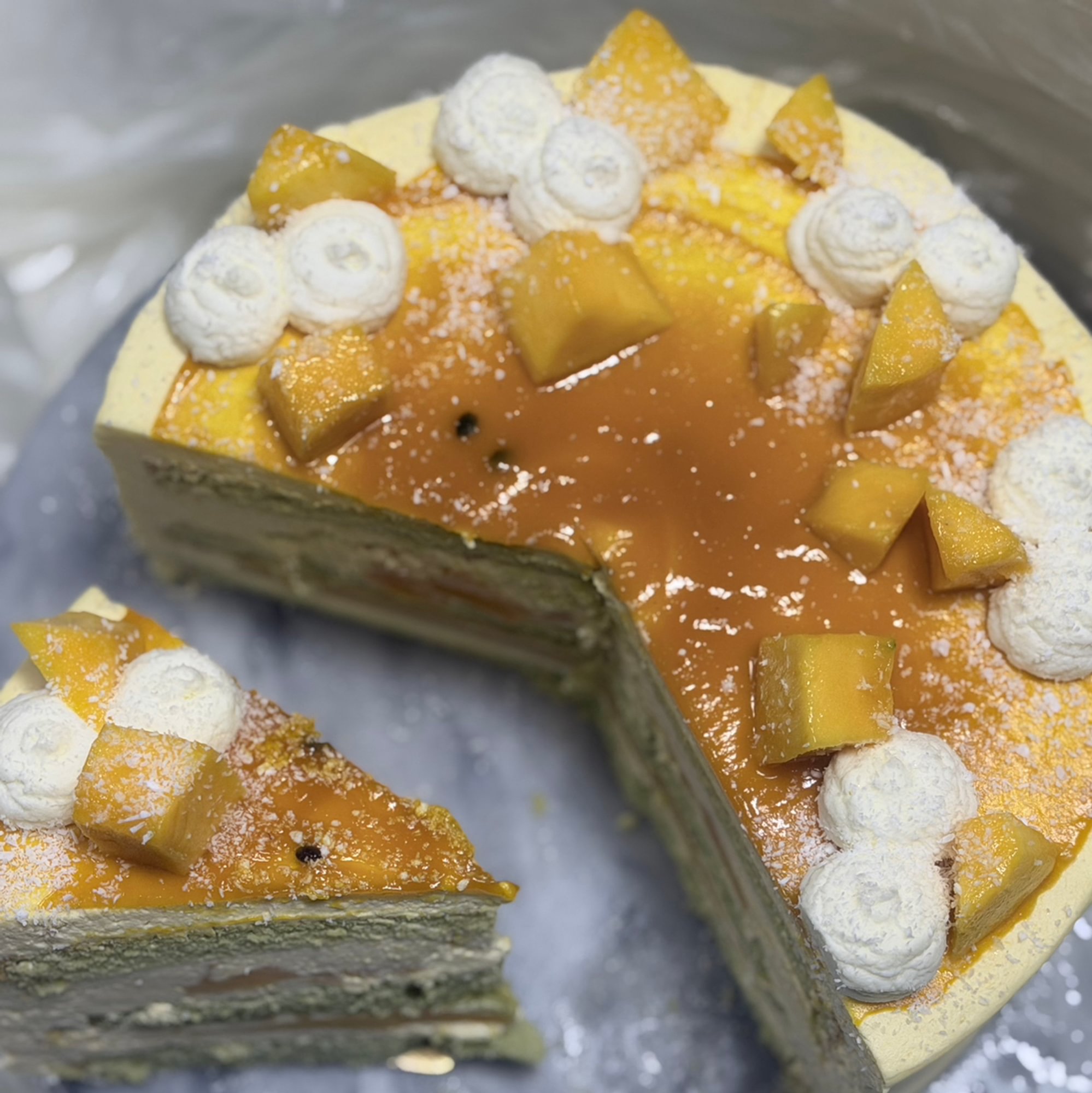 ⏰🎂 Pandan Mango & Passionfruit Whole Cake （斑斓芒果百香果蛋糕)