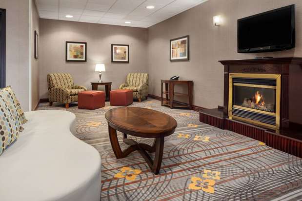Images Hampton Inn & Suites Detroit/Sterling Heights