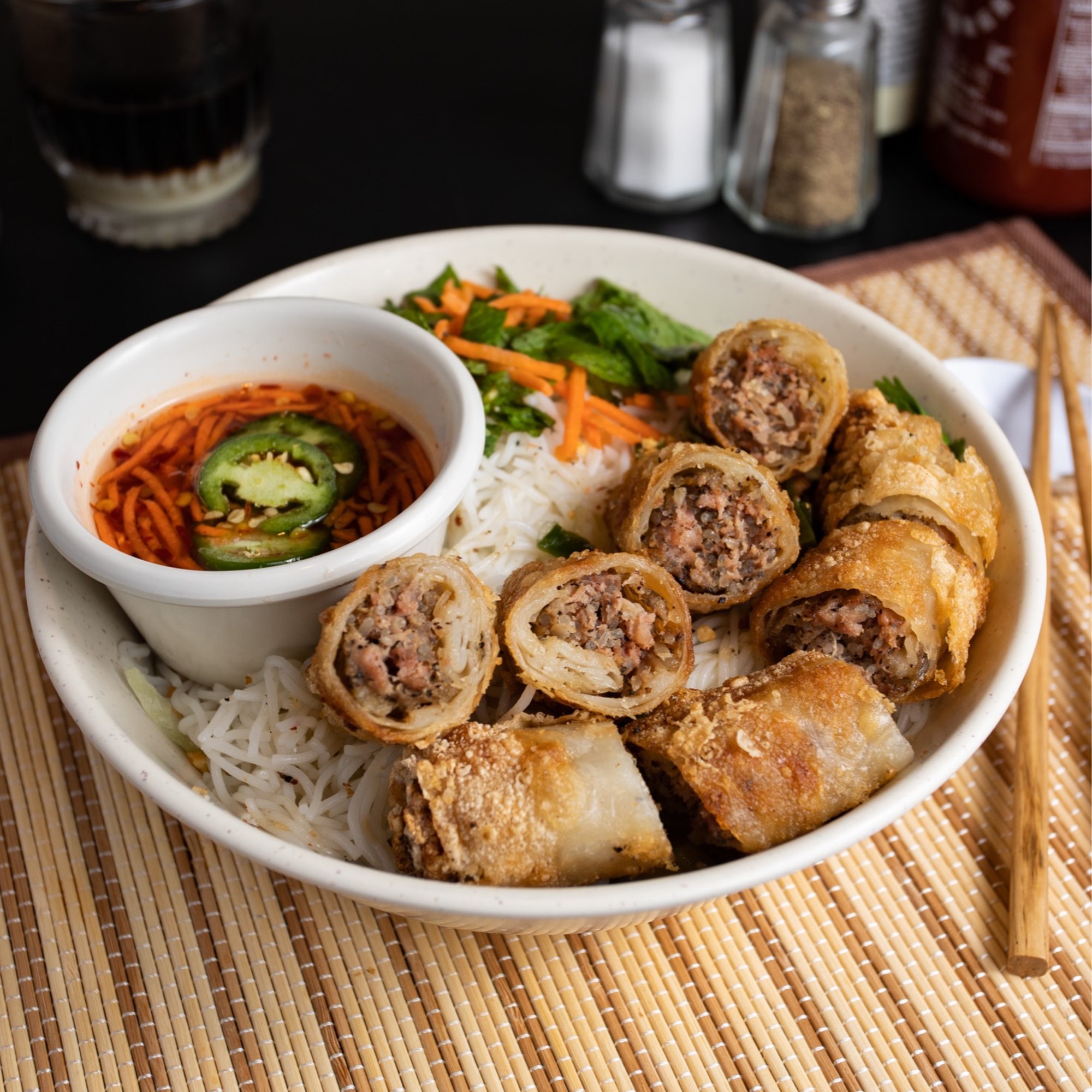 16. Imperial rolls over vermicelli - bún chả giò