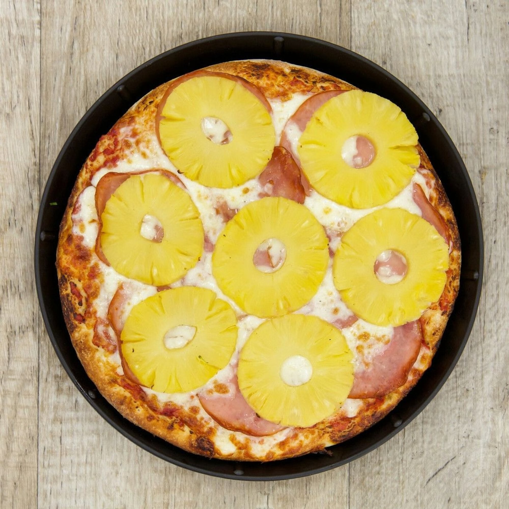 Aloha Pineapple Express Pizza