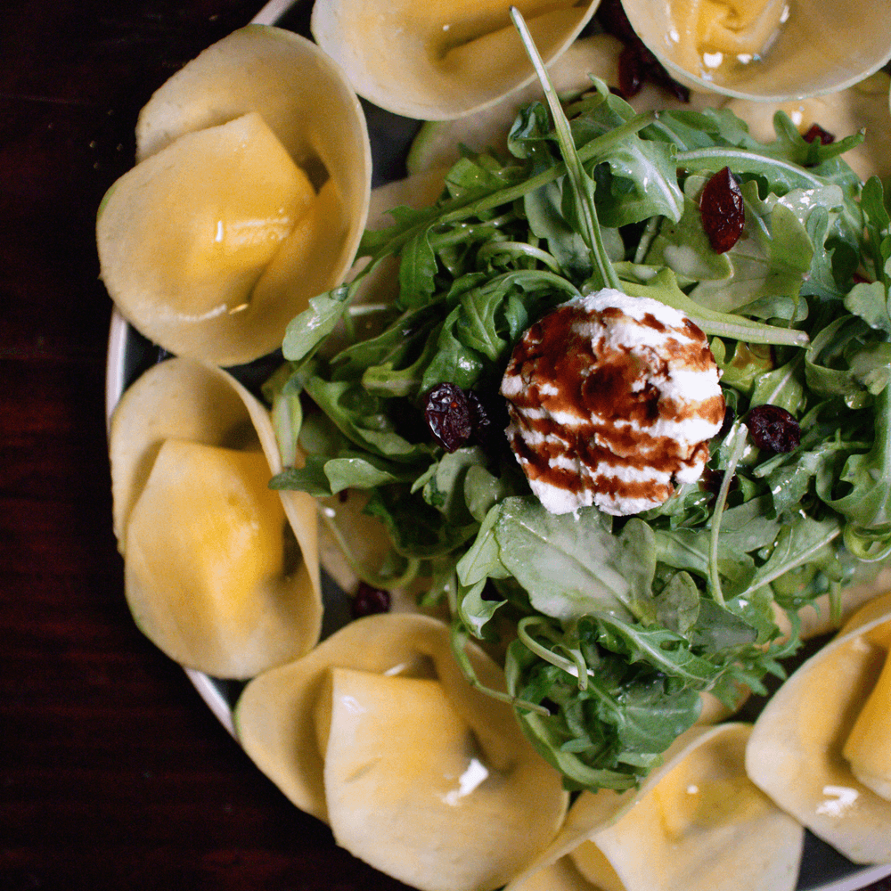 Mango & Arugula Salad