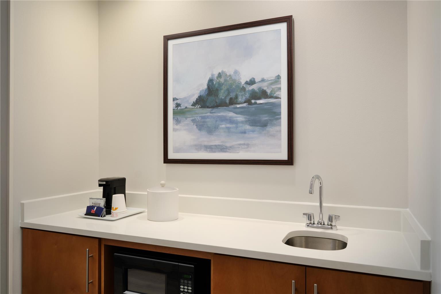 Hampton Inn Waynesboro Image