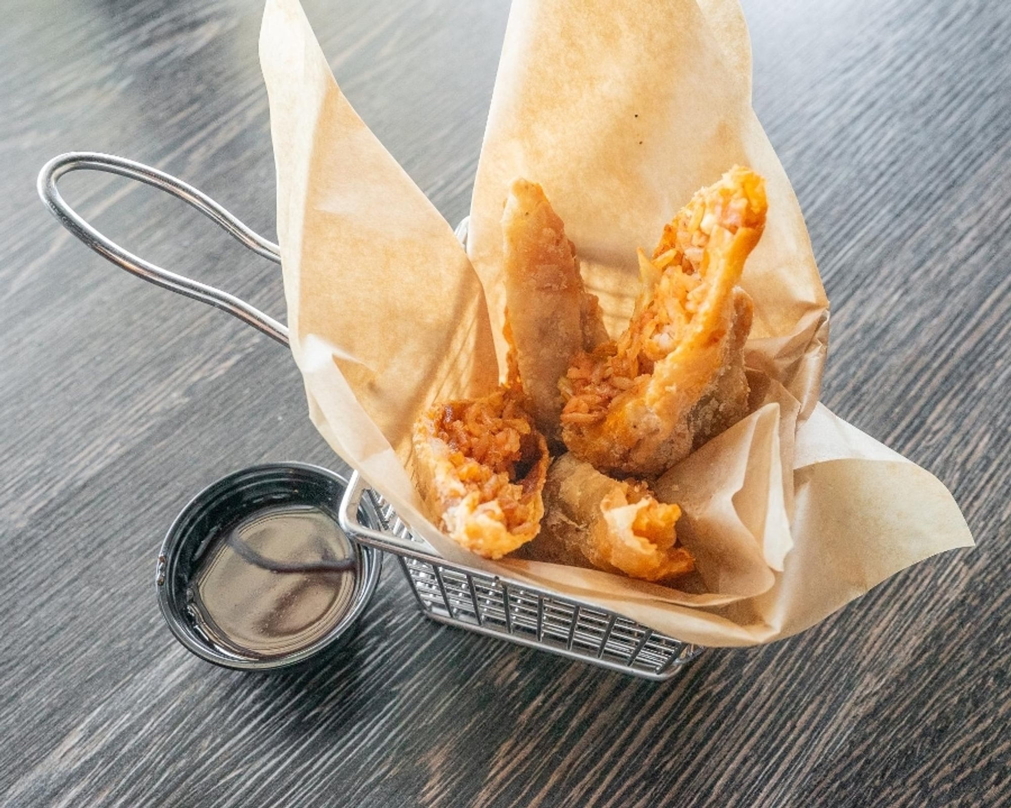 GULLAH EGGROLLS
