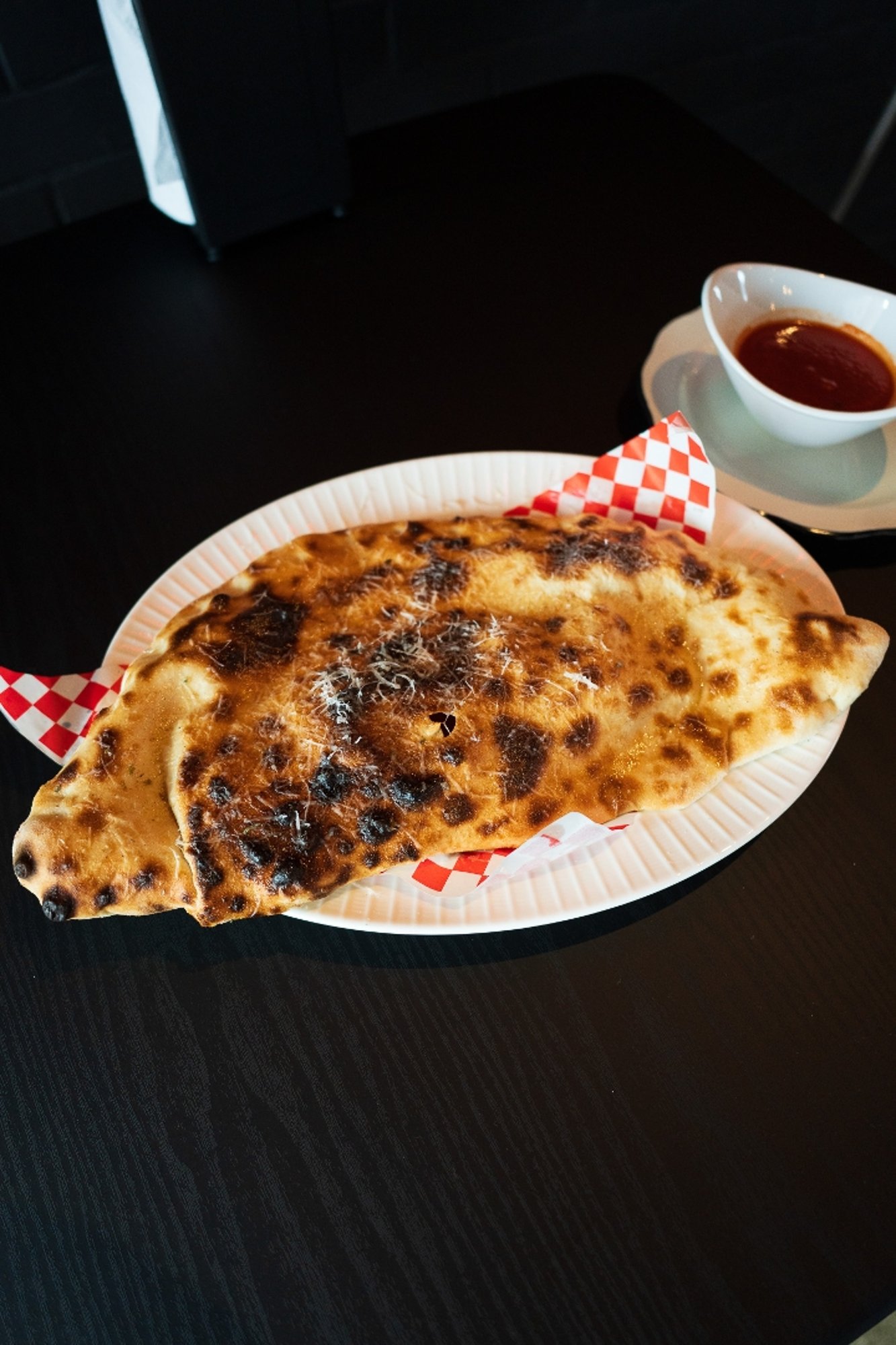CALZONE