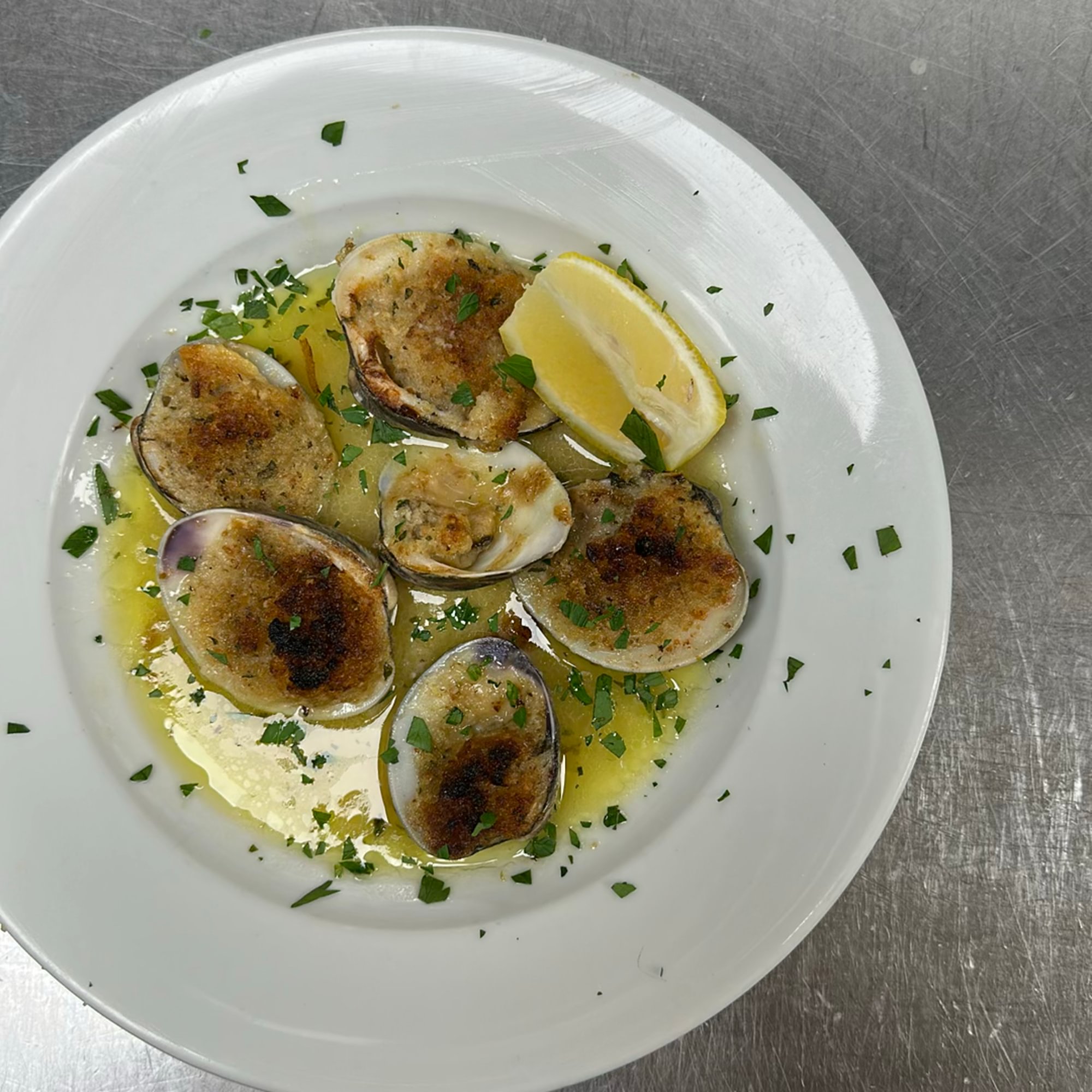 Vongole Oreganata