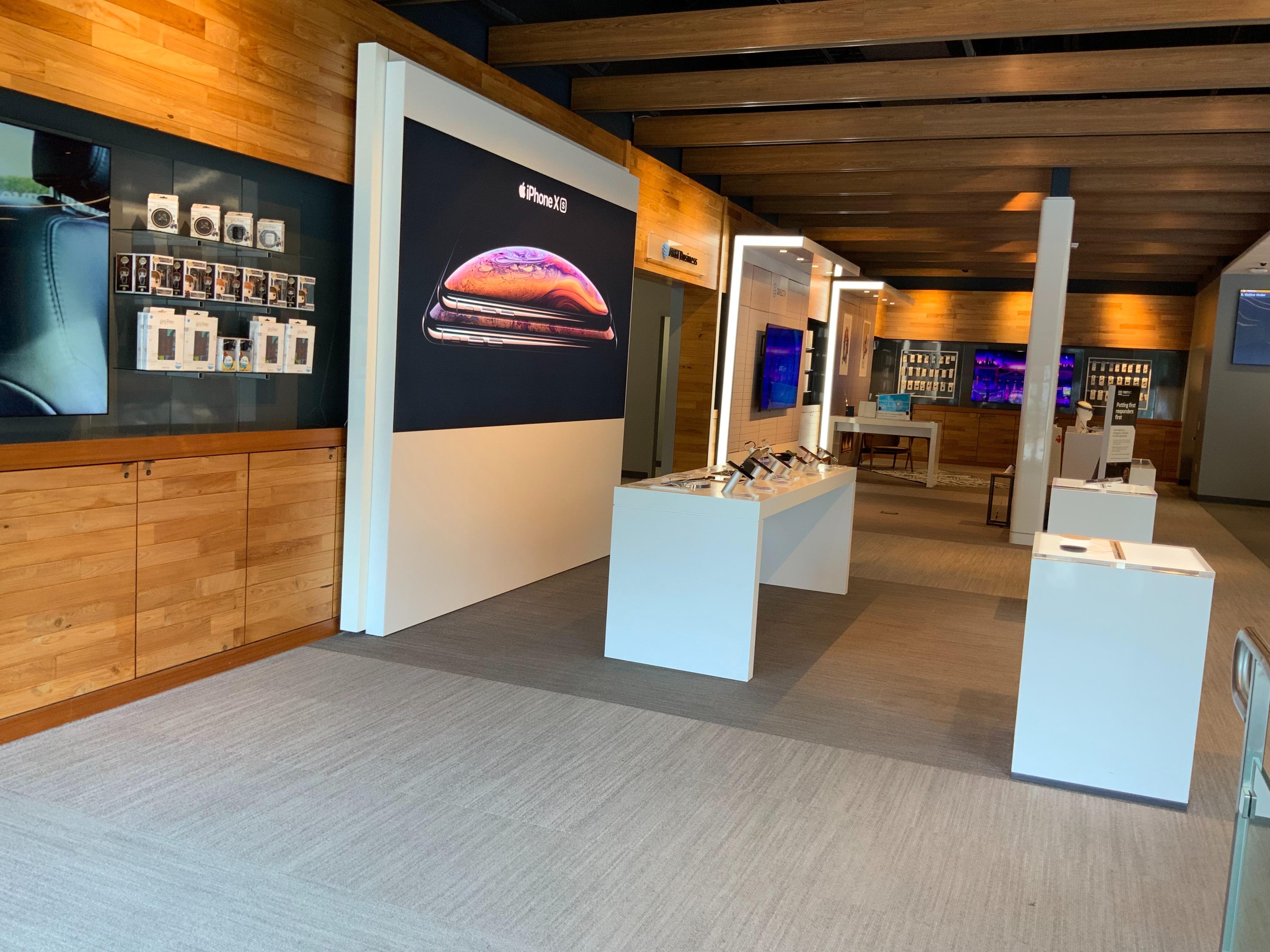 AT&T Store Photo