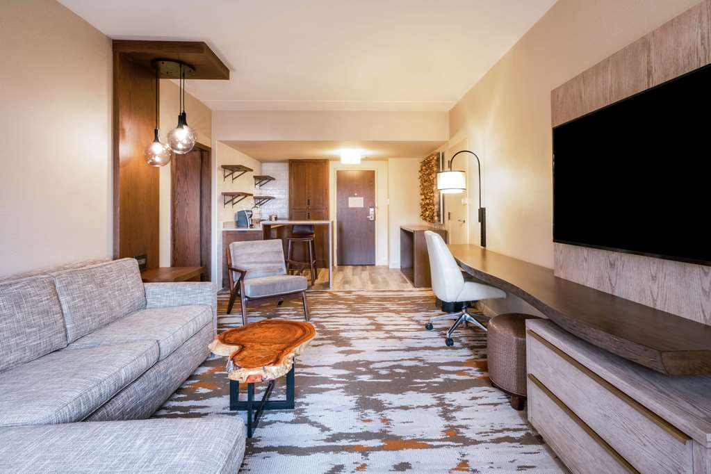 Hilton Denver City Center Image