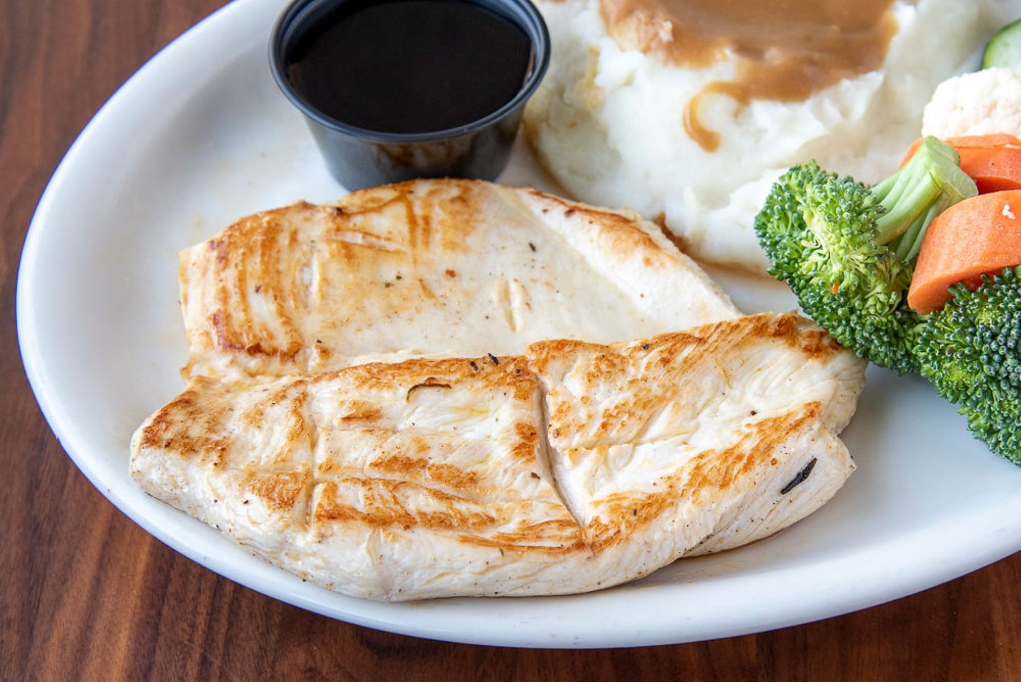 Grilled Chicken Breast (entree)