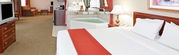 Images Holiday Inn Express & Suites Franklin - Oil City