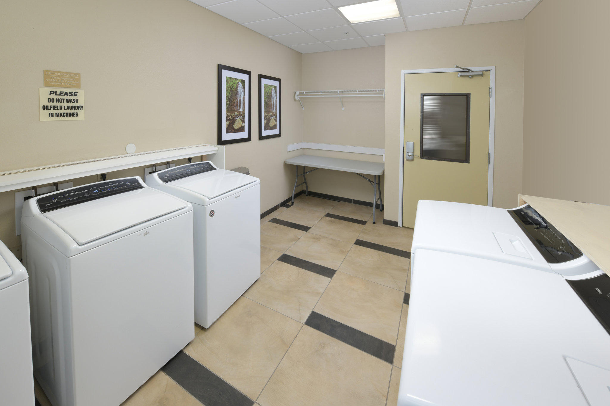 Candlewood Suites Odessa Photo