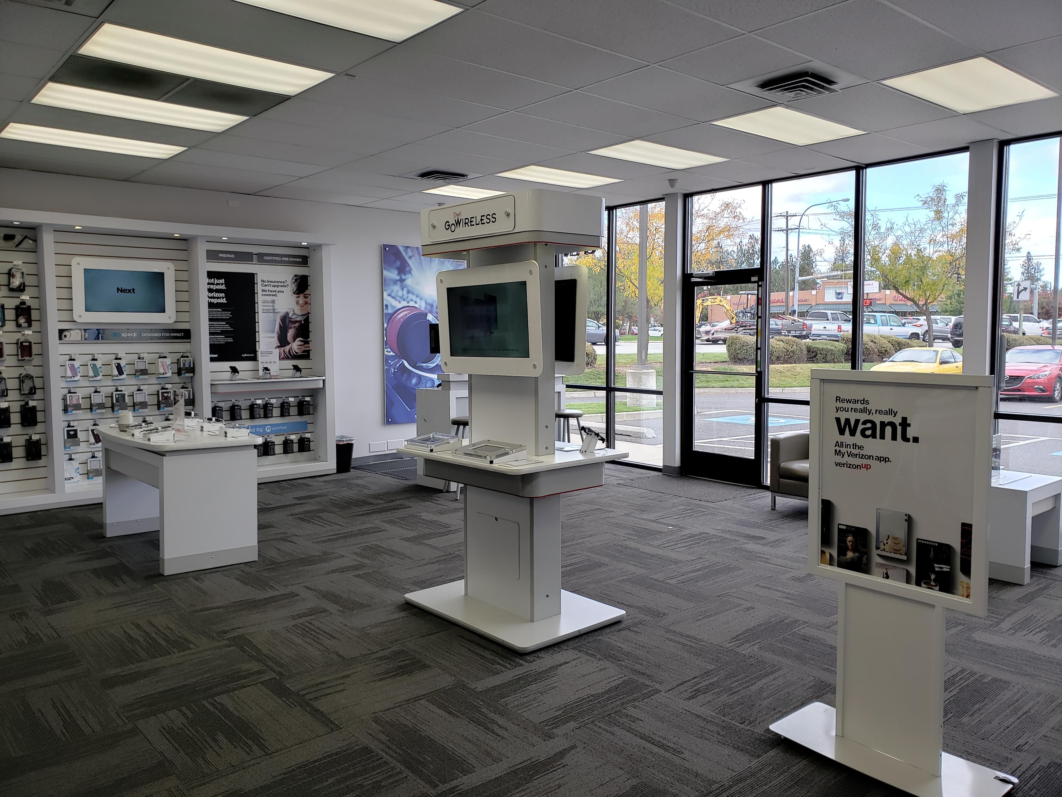 Verizon Authorized Retailer – GoWireless Photo