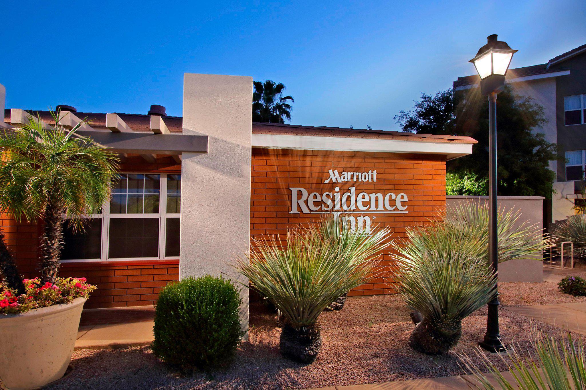 Residence Inn by Marriott Scottsdale North Photo