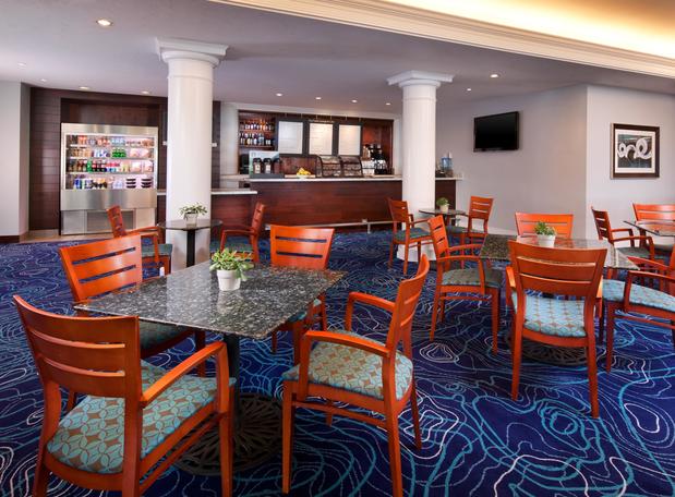 Images Sheraton San Diego Hotel & Marina