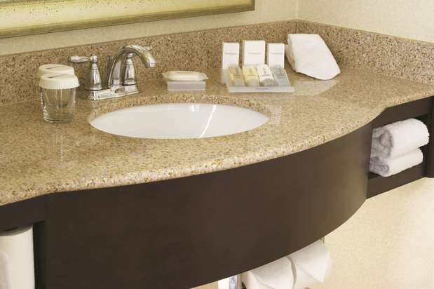 Images Hilton Garden Inn Albuquerque/Journal Center
