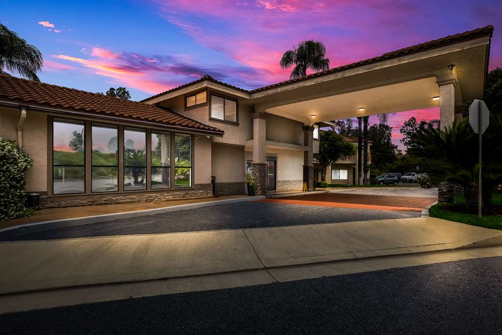 Best Western Diamond Bar Hotel & Suites Image