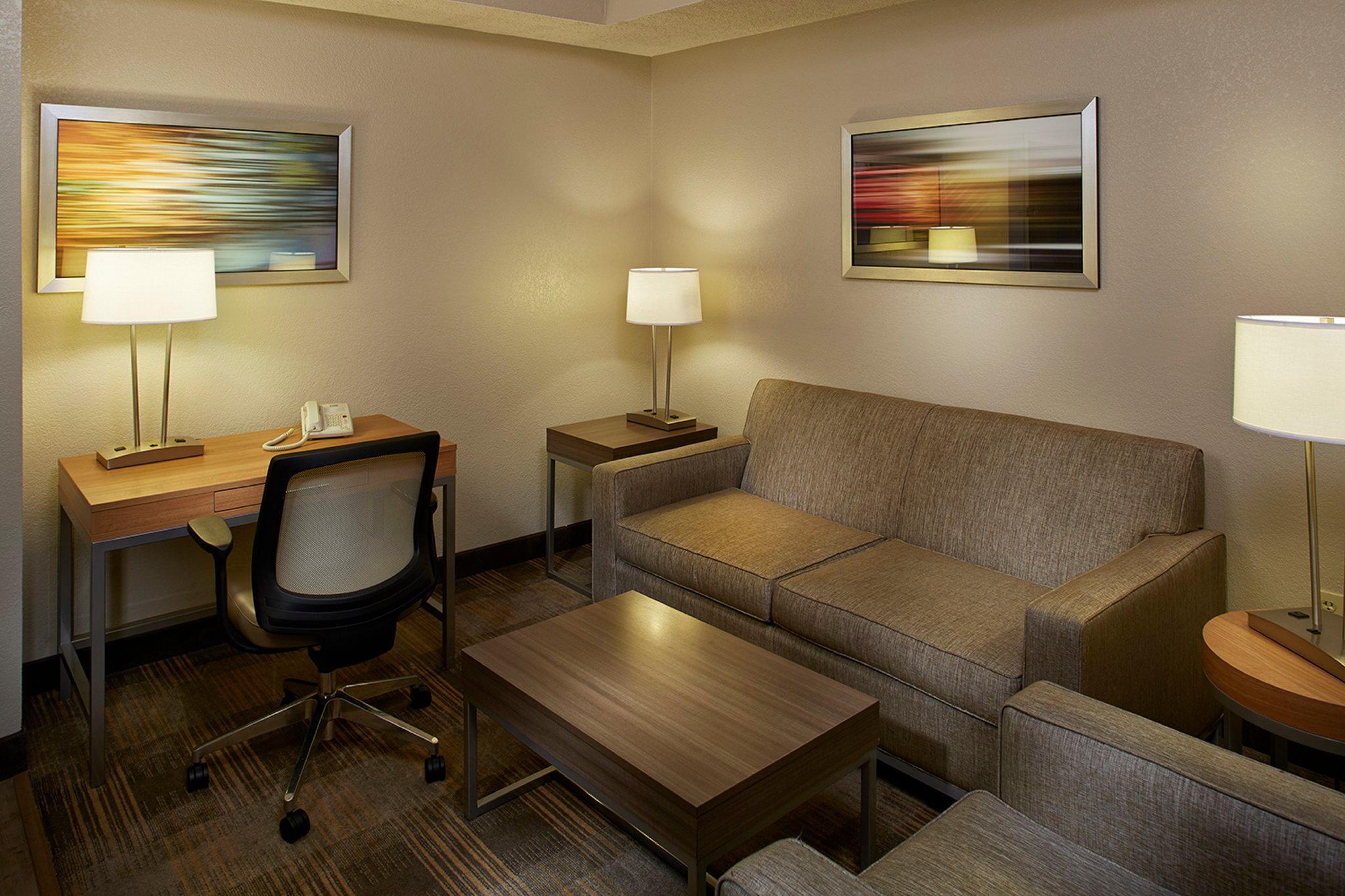 Holiday Inn Express & Suites Orangeburg Photo