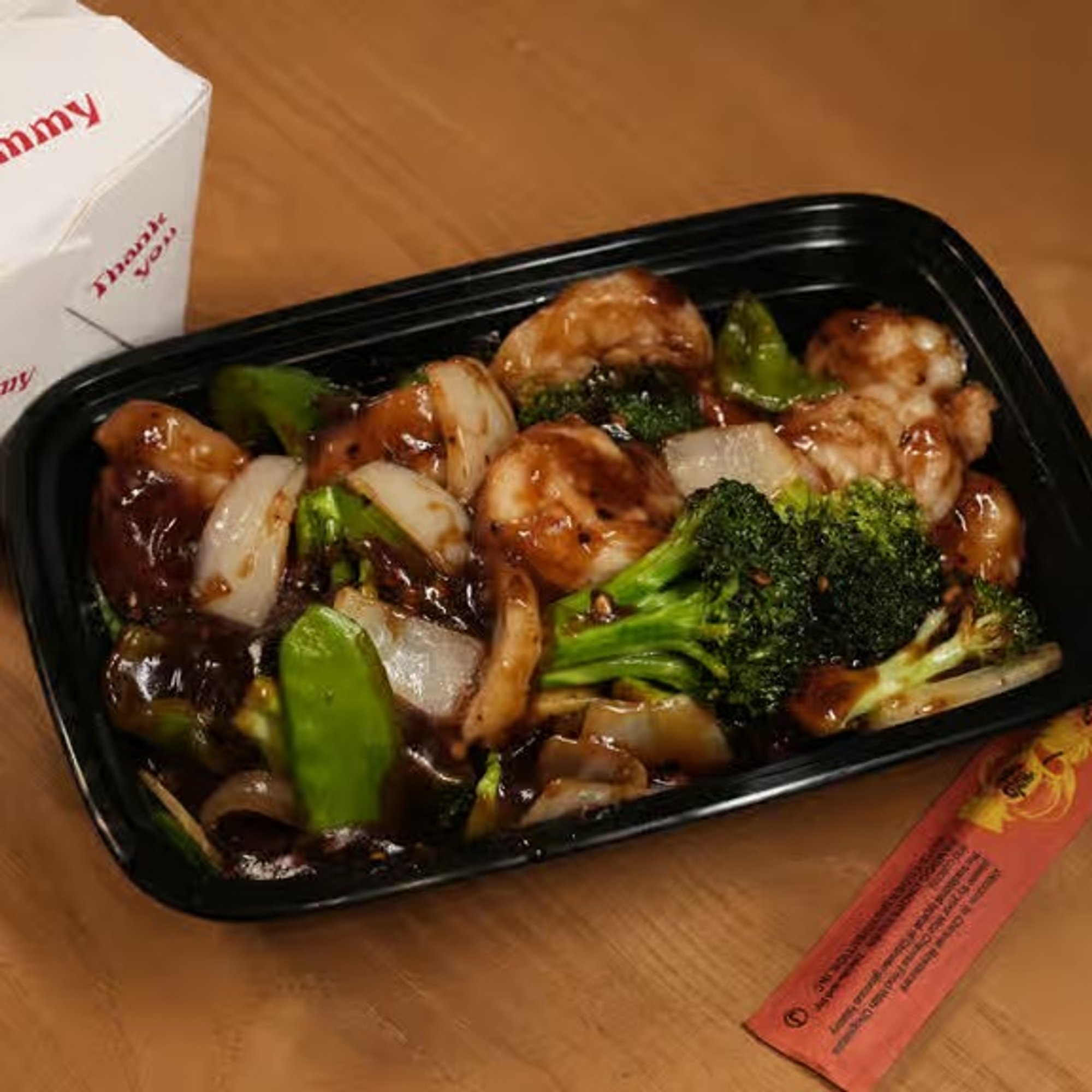 Sweet & Sour Shrimp Combo Platter / 甜酸虾套餐