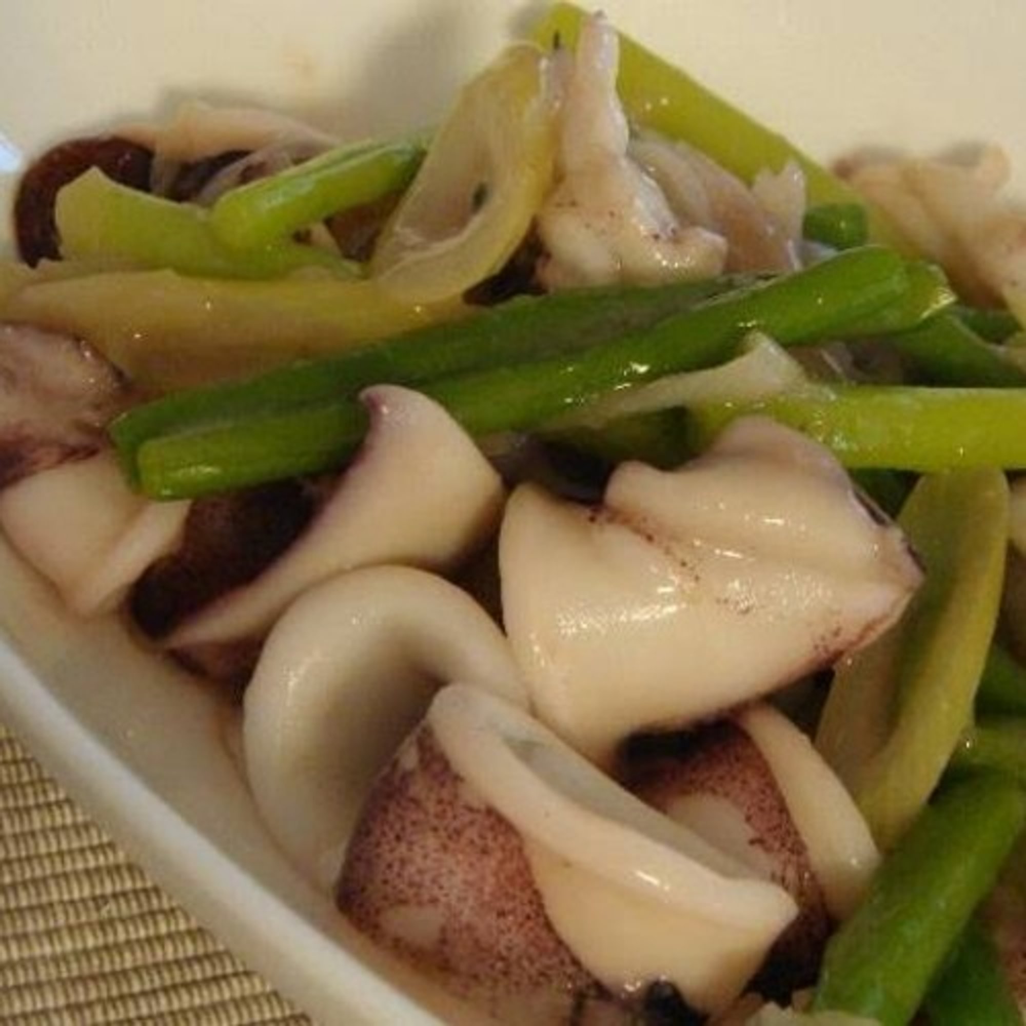 Squid with Ginger & Green Onion