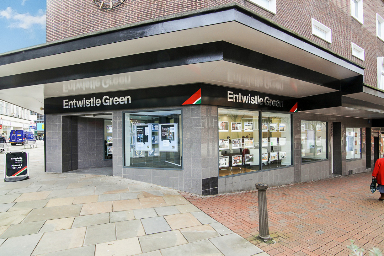 Mr Green Estate Agentshow Do You Buy The Right Front Door | entwistle green estate agents in bolton bl1 1bg 192 com Mr Green Estate Agentshow Do You Buy The Right Front Door | entwistle green estate agents in bolton bl1 1bg 192 com