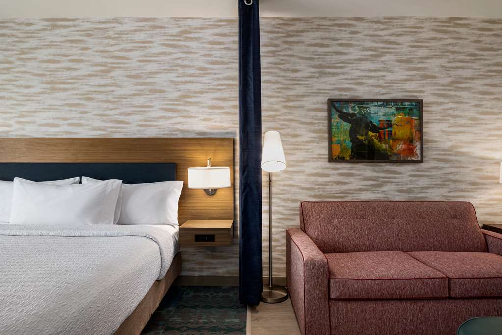 Home2 Suites by Hilton Austin East Side 5th Street Image