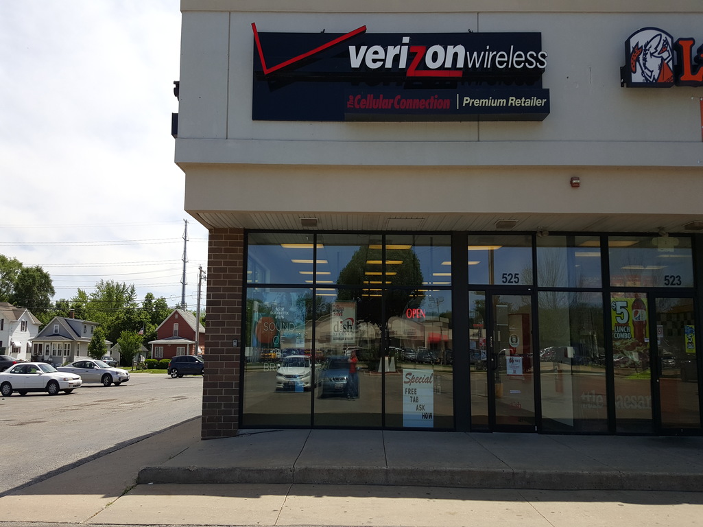 Verizon Authorized Retailer - TCC Photo