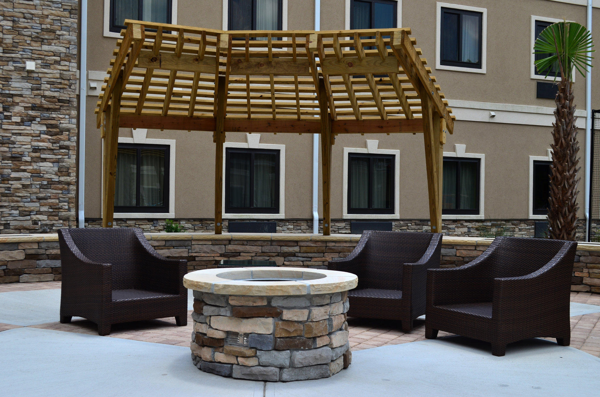 Staybridge Suites Jacksonville-Camp Lejeune Area Photo