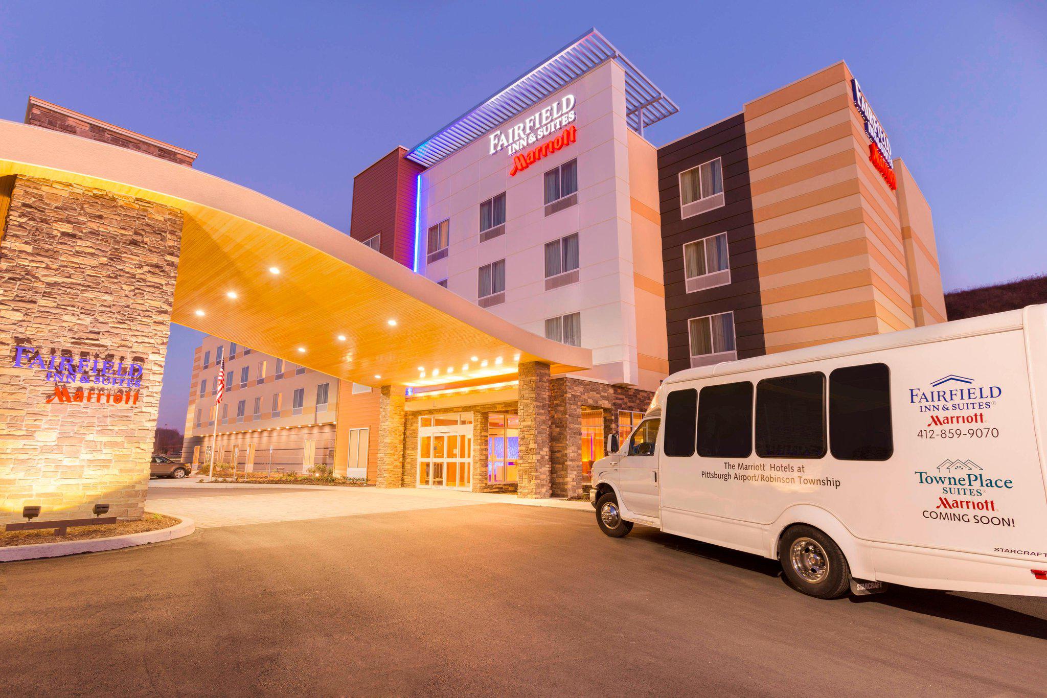 Fairfield Inn & Suites by Marriott Pittsburgh Airport/Robinson Township Photo