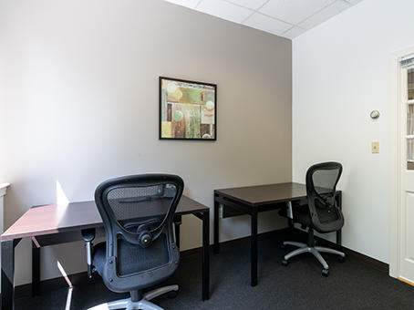 Regus - New Hampshire, Bedford - Independence Place Photo