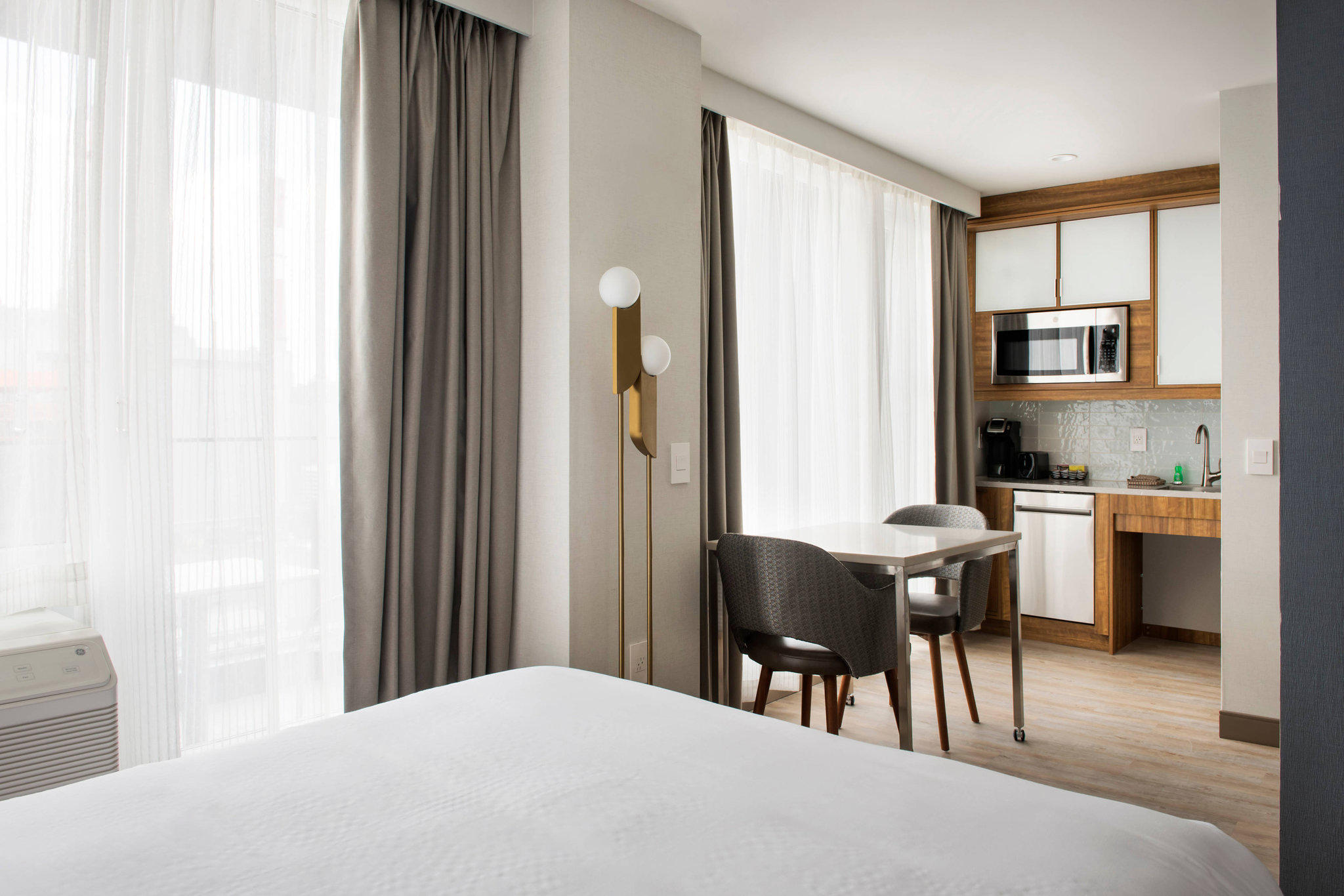 TownePlace Suites by Marriott New York Long Island City/Manhattan View Photo