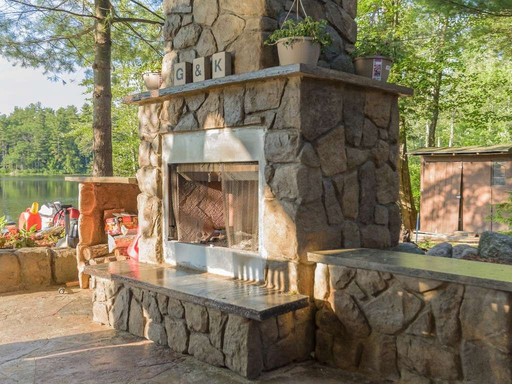 Outdoor Fireplaces