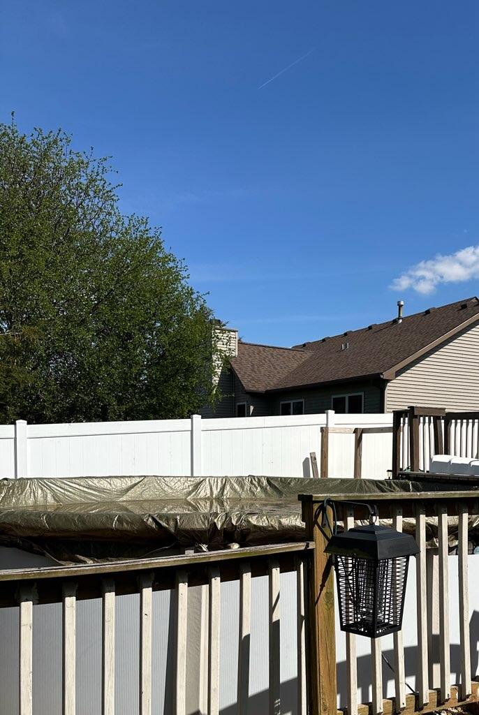 Top Rail Fence Naperville Image